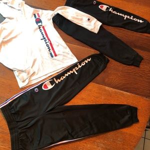 Boys size 6-8 champion jog suit